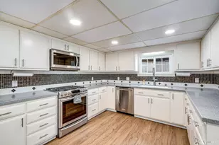 2164 Patton Ave, Napa, CA 94559 - Photo 10