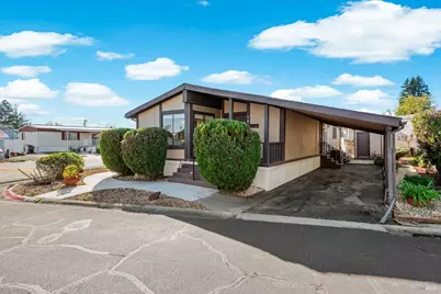 76 Lemon Tree Circle, Vacaville, CA 95687 - Photo 2