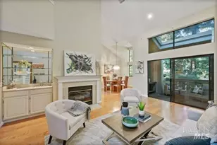 258 Pelican Ln, Novato, CA 94949 - Photo 1