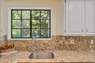 258 Pelican Ln, Novato, CA 94949 - Photo 8