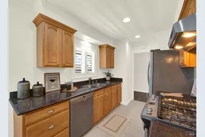 216 Manhattan Street, Vallejo, CA 94591 - Photo 18