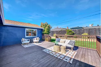 216 Manhattan Street, Vallejo, CA 94591 - Photo 36