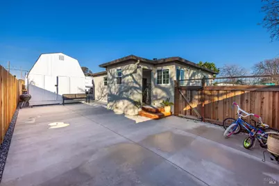 201 Madison Street, Fairfield, CA 94533 - Photo 24