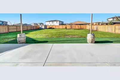 1695 Blossom Way, Dixon, CA 95620 - Photo 52