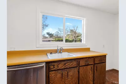 221 Hayman Court, Santa Rosa, CA 95409 - Photo 24