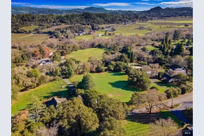 2400 W Dry Creek Road, Healdsburg, CA 95448 - Photo 8
