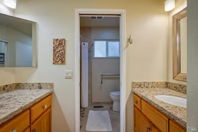 2105 Sunrise Avenue, Santa Rosa, CA 95409 - Photo 24