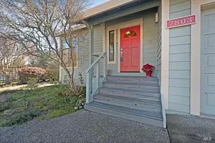 7803 Stefenoni Ct, Sebastopol, CA 95472 - Photo 2