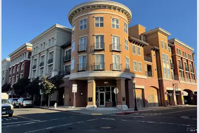 588 Main Street #204, Napa, CA 94559 - Photo 2