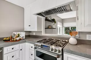 4894 Wagon Wheel Ln, Santa Rosa, CA 95409 - Photo 12