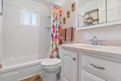 20 Plaza Demira, Novato, CA 94947 - Photo 30