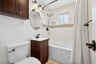 300 Pickwick Drive, Napa, CA 94558 - Photo 16