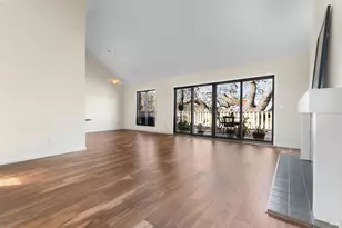 11 Oak Forest Ln, Santa Rosa, CA 95409 - Photo 4