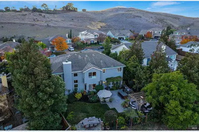 491 Gray Court, Benicia, CA 94510 - Photo 2