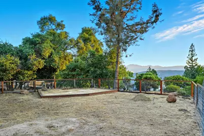 19231 Ravenhill Road, Hidden Valley Lake, CA 95467 - Photo 10