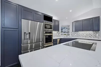 19231 Ravenhill Road, Hidden Valley Lake, CA 95467 - Photo 20