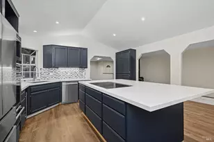 19231 Ravenhill Rd, Hidden Valley Lake, CA 95467 - Photo 22