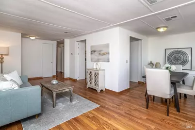 119 Marin Valley Drive, Novato, CA 94949 - Photo 6