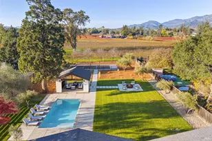 1860 McKinley Rd, Napa, CA 94558 - Photo 2