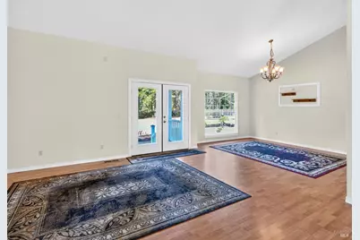 18970 Quail Court, Fort Bragg, CA 95437 - Photo 8