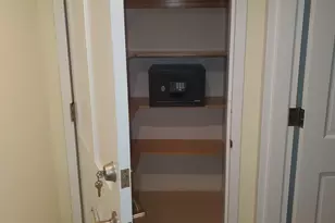 100 Thorndale Dr, San Rafael, CA 94903 - Photo 10