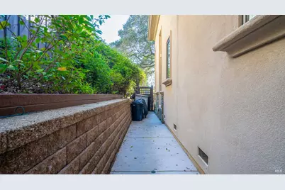 5304 Ravenridge Place, Fairfield, CA 94534 - Photo 60