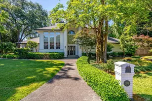 934 Fairway Dr, Sonoma, CA 95476 - Photo 1