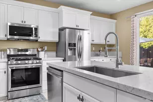 2067 San Miguel Ave, Santa Rosa, CA 95403 - Photo 8