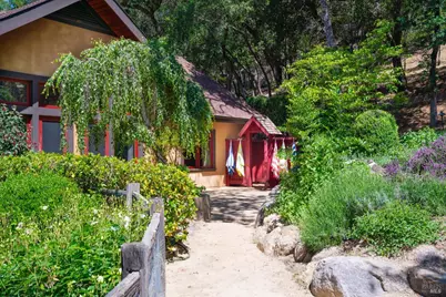 1250 Oakwood Lane, Saint Helena, CA 94574 - Photo 30