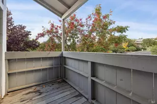 900 Southampton Rd, Benicia, CA 94510 - Photo 28