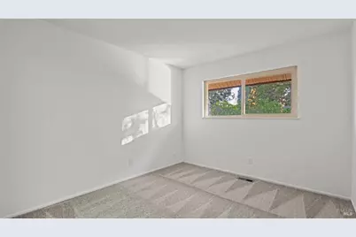 209 Begonia Boulevard, Fairfield, CA 94533 - Photo 22