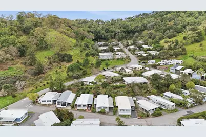 15 Scenic Drive, Novato, CA 94949 - Photo 38