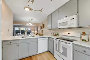 5061 Country Club Dr, Rohnert Park, CA 94928 - Photo 8