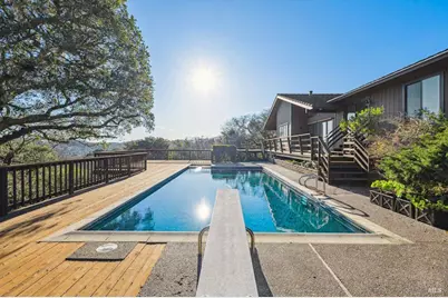 120 Cabro Court, Novato, CA 94947 - Photo 34