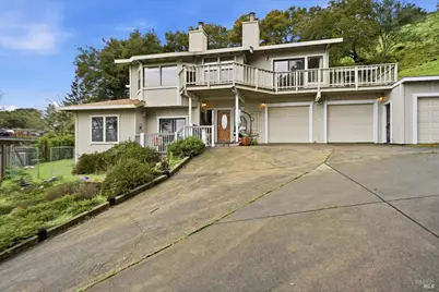 936 Valley View Drive, Healdsburg, CA 95448 - Photo 2