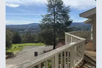 936 Valley View Drive, Healdsburg, CA 95448 - Photo 1