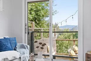 556 Scenic Ave, San Anselmo, CA 94960 - Photo 18