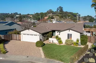 40 Surfwood Cir, San Rafael, CA 94901 - Photo 22