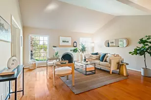 40 Surfwood Cir, San Rafael, CA 94901 - Photo 2