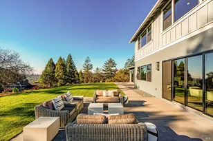 3684 Crown Hill Dr, Santa Rosa, CA 95404 - Photo 4