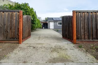 1803 Humboldt Street, Santa Rosa, CA 95404 - Photo 58