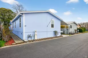 24 Leisure Park Cir, Santa Rosa, CA 95401 - Photo 4
