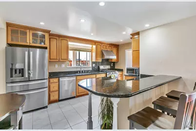 99 San Benito Way, Novato, CA 94945 - Photo 4