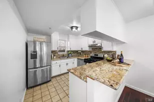 1757 Burgundy Ct, Petaluma, CA 94954 - Photo 4