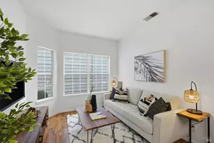 94 Mariners Cir, San Rafael, CA 94903 - Photo 10