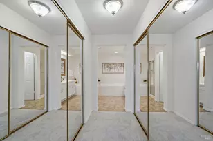 94 Mariners Cir, San Rafael, CA 94903 - Photo 28