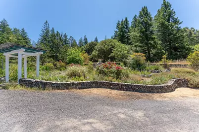19155 Scenic Drive, Redwood Valley, CA 95470 - Photo 56