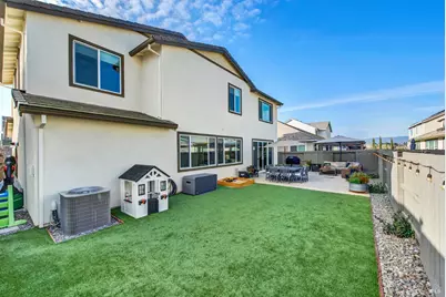 612 Periwinkle Drive, Vacaville, CA 95687 - Photo 92