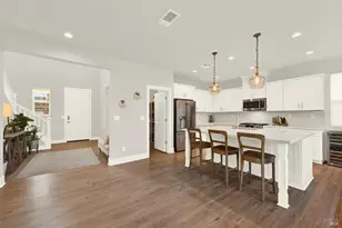 612 Periwinkle Dr, Vacaville, CA 95687 - Photo 32