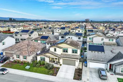 612 Periwinkle Drive, Vacaville, CA 95687 - Photo 4